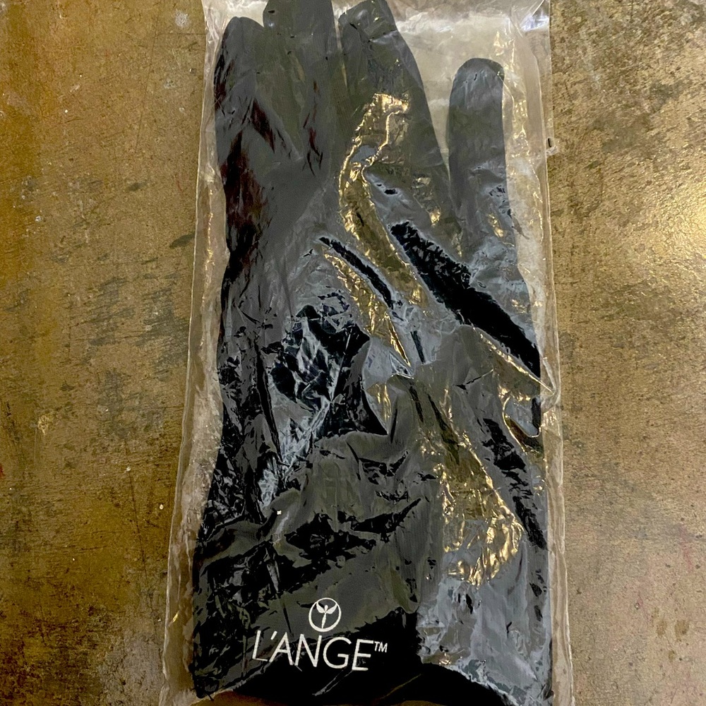 L’ANGE hot hair tool gloves
